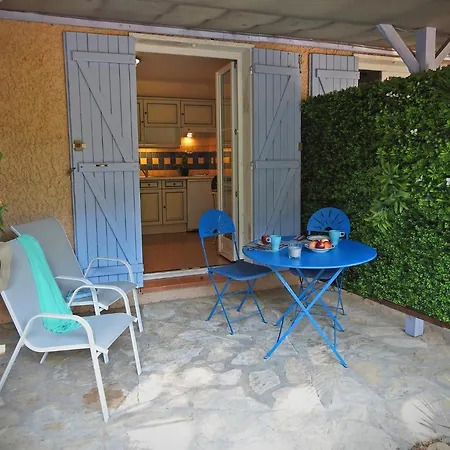 La Les Hesperides Grimaud